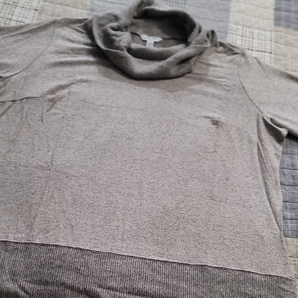 3/$20 NWOT Nine West Women's Cowlneck Sweater Oatmeal Heather